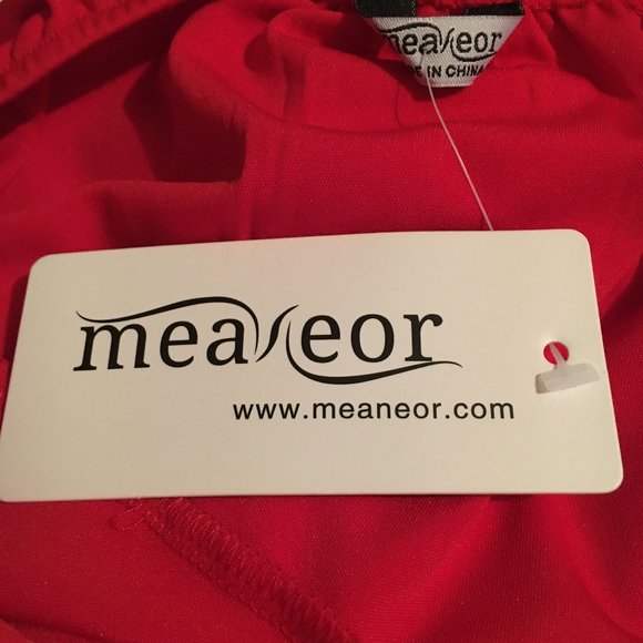 Little Red Dress Flare satin straps L - Picture 3 of 6